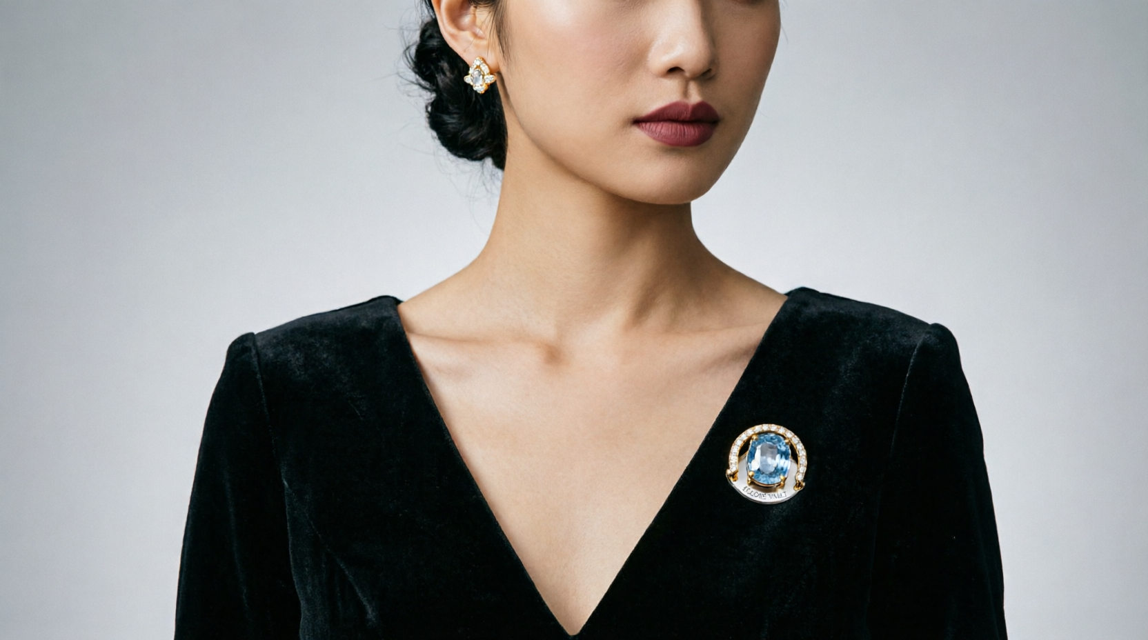 Éclore Brooches & Pin in platinum 950 with Aquamarine - Image 4